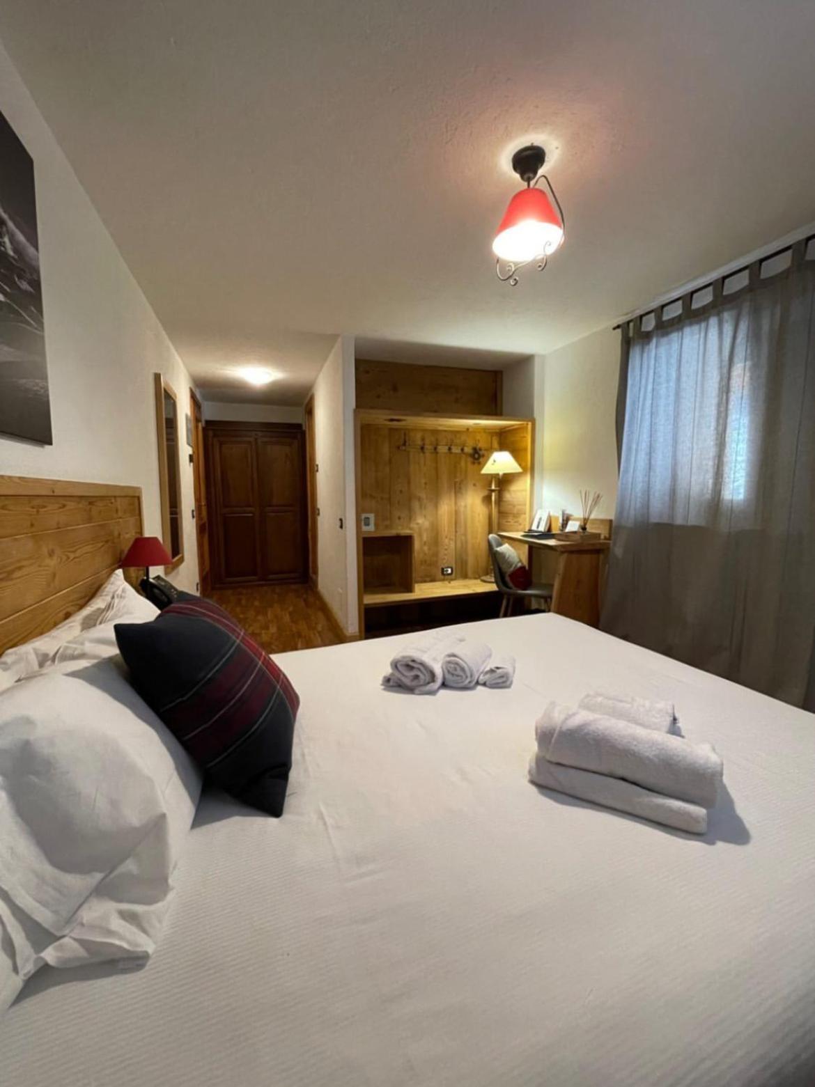 Hotel Coeur Du Village La Thuile Dış mekan fotoğraf